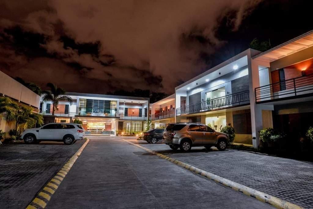 地平线套房及拱廊酒店 General Santos City 外观 照片